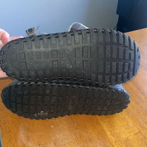 EUC NIKE VALENKA 2 LEATHERS WINTER BOOTS WOMEN’S SIZE 9/EURO 40.5 - Picture 13 of 15